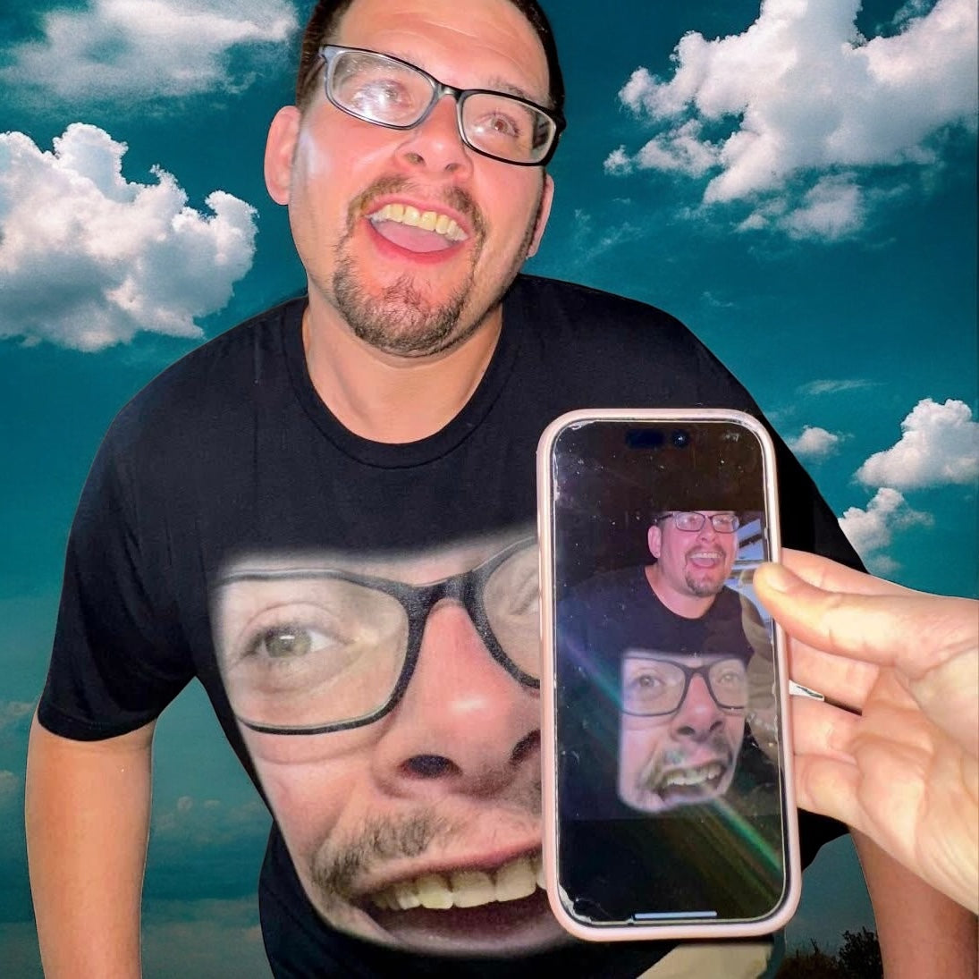 Fanooch Face Tee